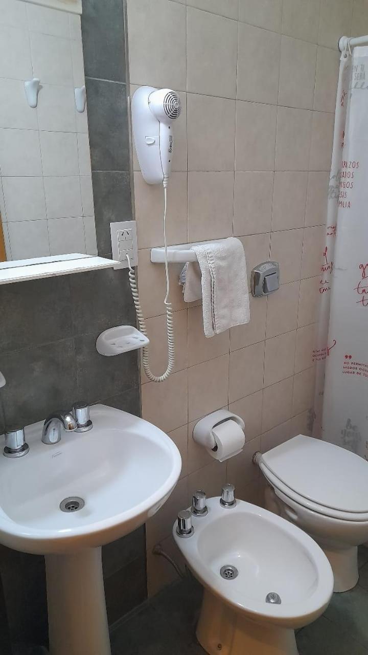 Bari Hotel Capdevila ภายนอก รูปภาพ